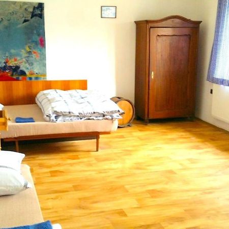 Safar Residence Hrachoviste ภายนอก รูปภาพ